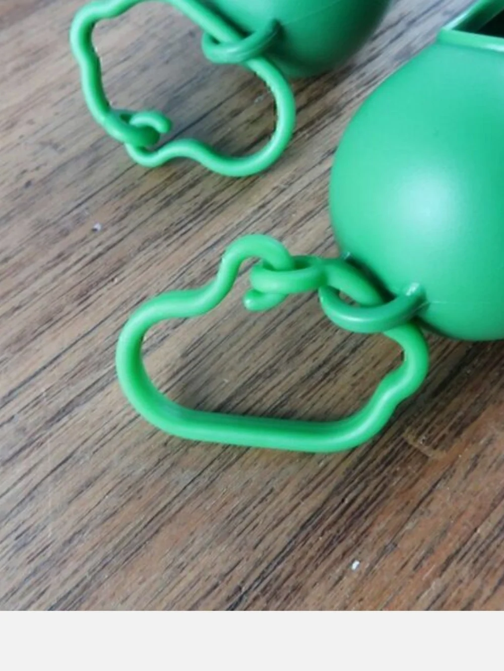 FRISCO WASTE BAG PLASTIC HOLDER BUNDLE TWO GREEN BAG HOLDERS WITH BELT CLIPS
